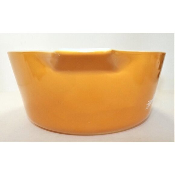 Pyrex Butterfly Gold Round Cinderella Casserole Bowl 475-B 2.5 Qt. Vintage 1979 - Picture 4 of 9